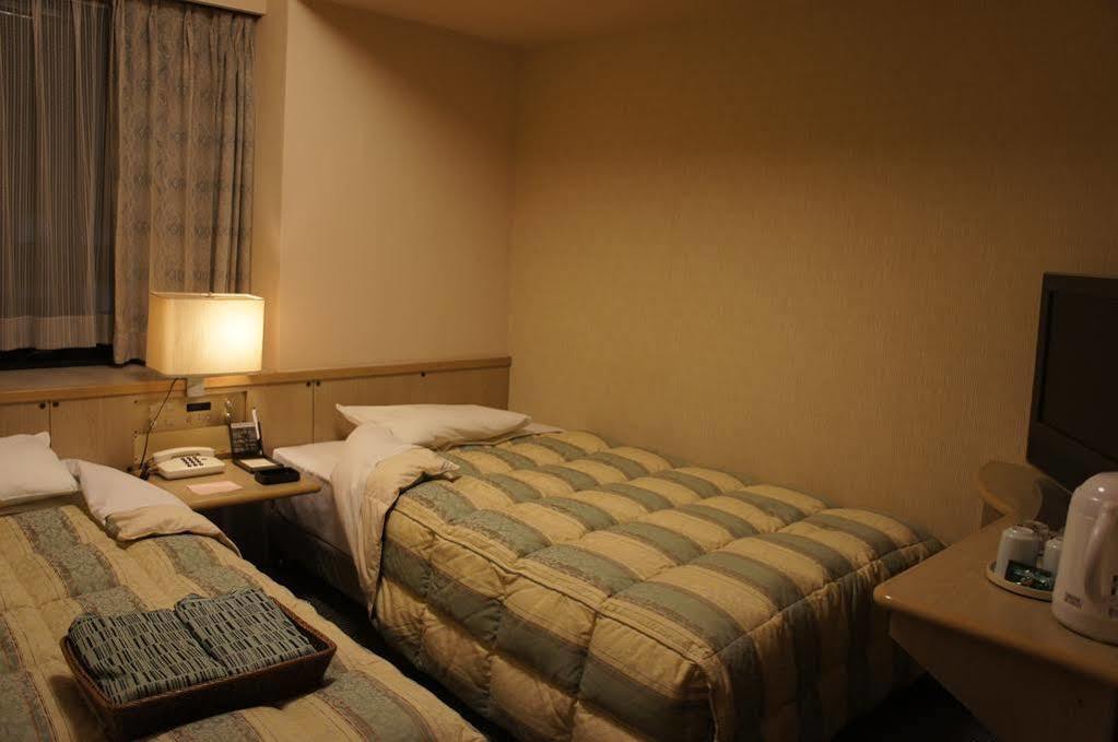 Hotel Route-Inn Grand Tokyo Toyocho Exterior foto